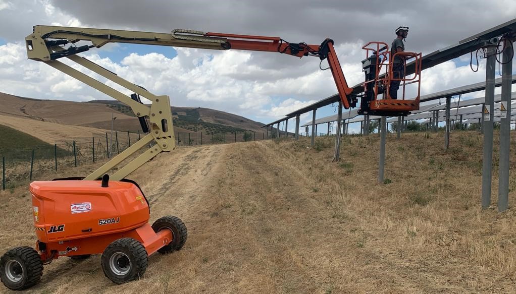 New in-house management of our solar power plants in Sicily and Calabria